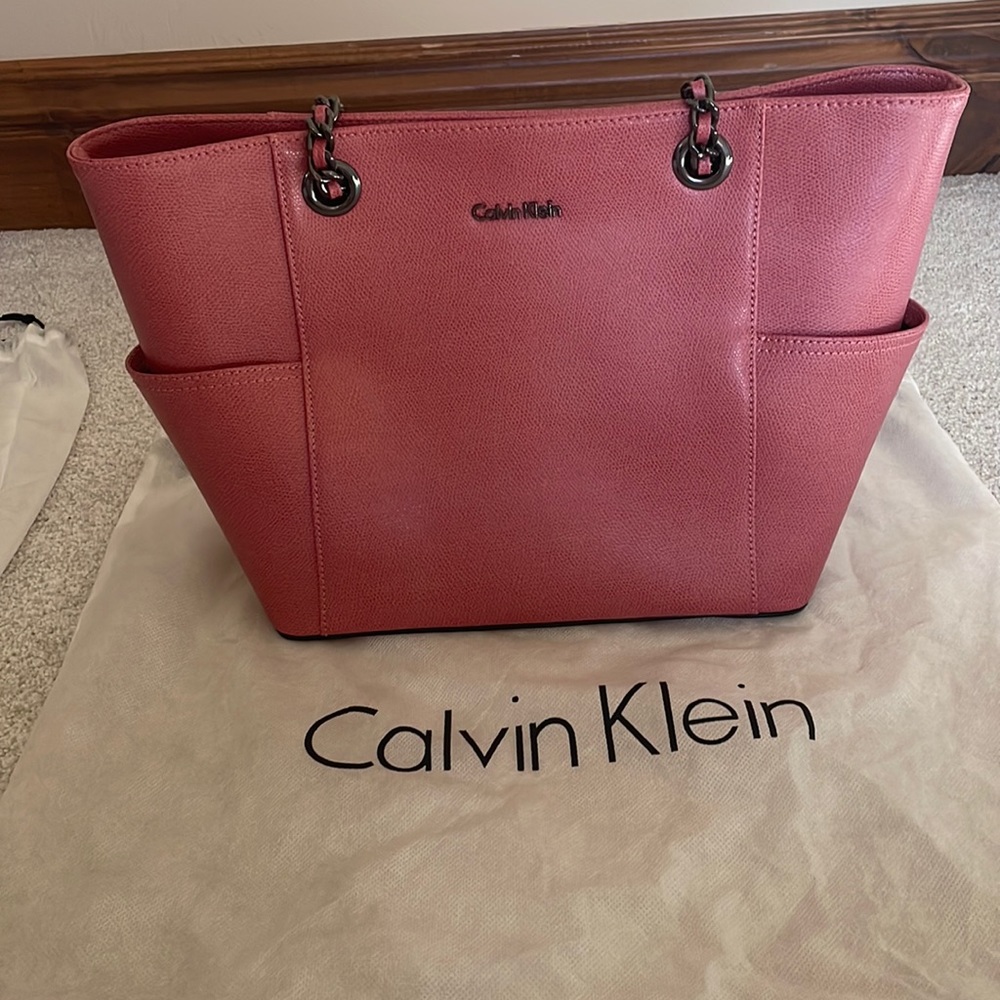Calvin Klein purse 👛 😍